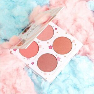 Beauty Bakerie Cotton Candy Champagne
Blushlighter Palette